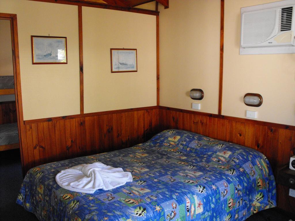 Smugglers Cove Holiday Village Forster Rom bilde