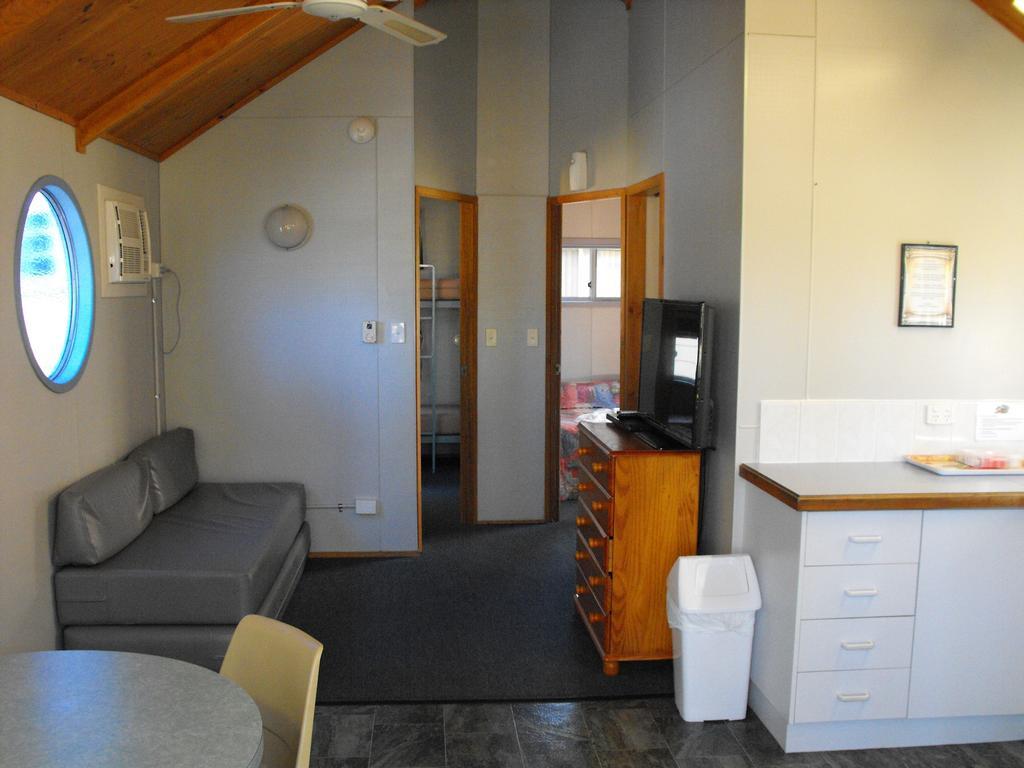 Smugglers Cove Holiday Village Forster Rom bilde