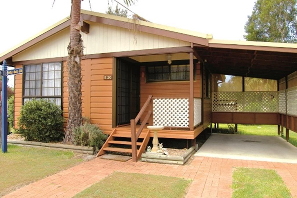 Smugglers Cove Holiday Village Forster Rom bilde